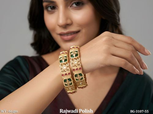 Traditional Rajwadi Polish Bangles Set for Women