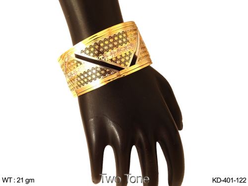 Kada in Two-Tone Finish