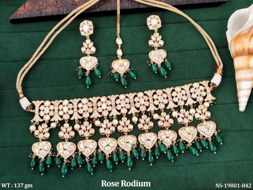 Ethnic Stone-Studded Necklace Set in Rose Finish in Green, photo 3 of 4