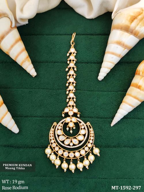 Elegant High Gold Kundan Maang Tikka for Wedding 