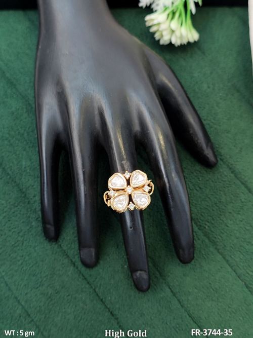 Stone-Studded Floral Finger Ring, photo 2 of 3