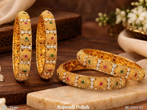 Rajwadi Finish Kundan Bangles for Women Set of 4 in Ruby Green / 2 X 6, photo 3 of 3