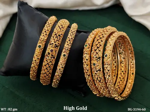 Traditional Rajwadi Gold Polish Bangles for Women