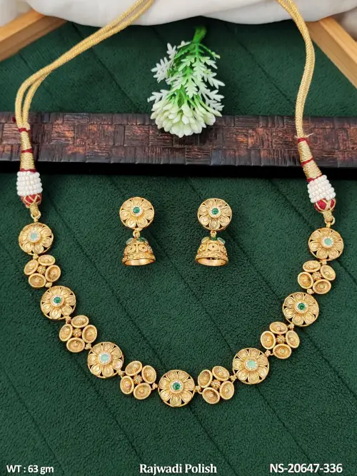 Elegant Antique Floral Necklace With Jhumka Earrings