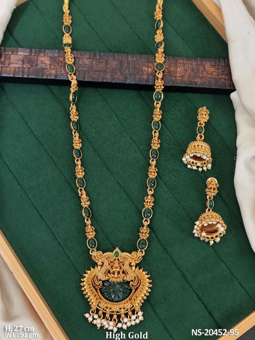Stone-Studded Temple Necklace Set with Earrings for Women in Green, photo 2 of 5