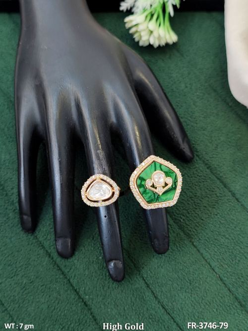 Classic Stone-Studded Ring in Green, photo 3 of 5
