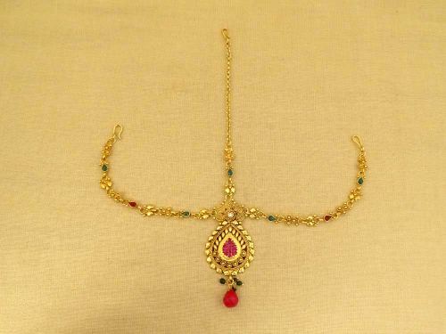 Antique Teardrop Maang Tikka