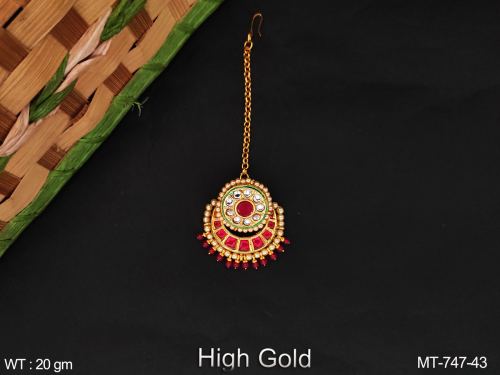 Round Minimal Maang Tikka