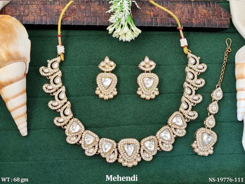 Kundan Heart Necklace Set with Stone Work