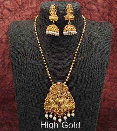 Shop the Finest Temple Jewellery Pendant Sets for a Royal Touch